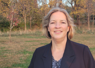 Cathy Cowan Becker headshot2